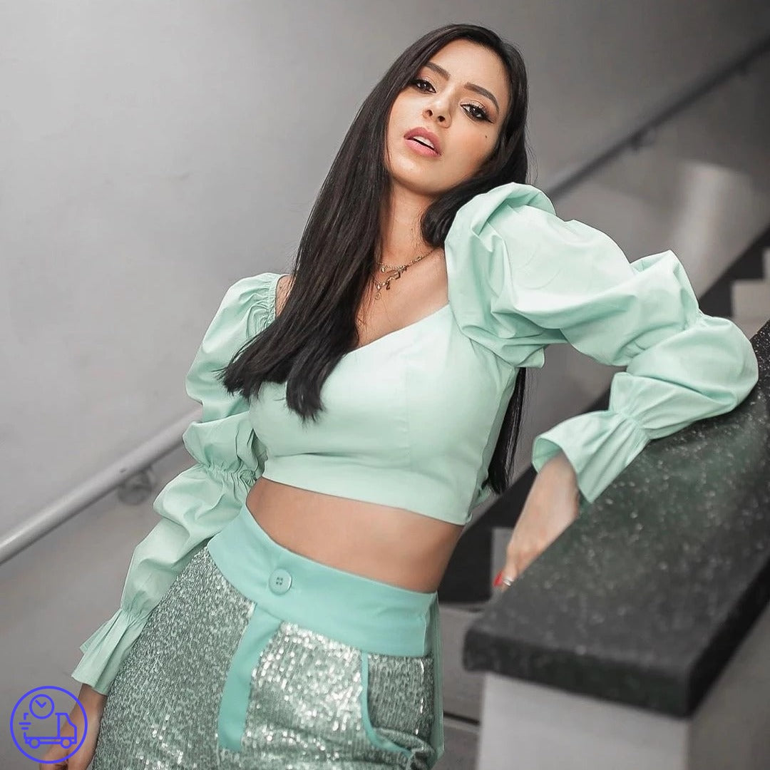 Blusa Cropped Acetinado Meia Manga Longa